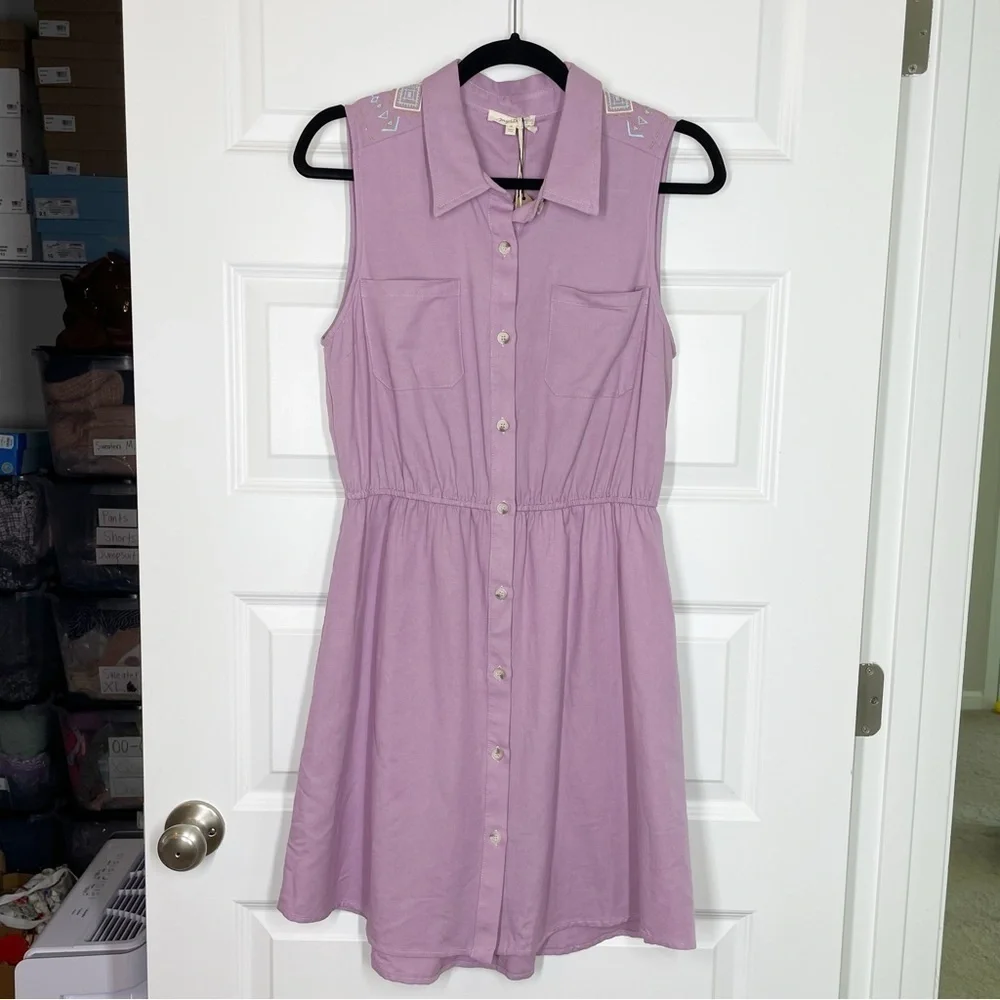 New Boutique Linen Blend Lilc Embroidered Button Down Festival Shirt Dress